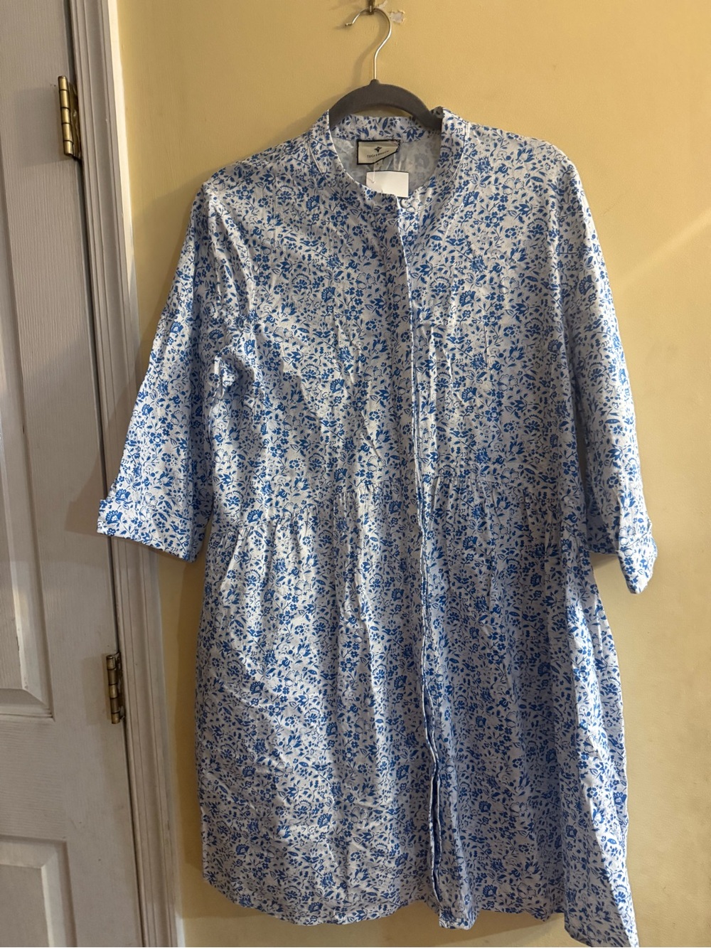 Tuckernuck Blue Floral Long-Sleeve Button Shirt Dress, Large